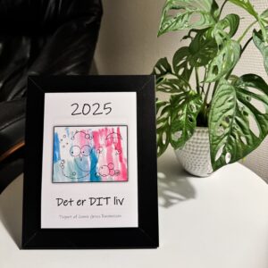 Kalender 2025 i mat sort ramme